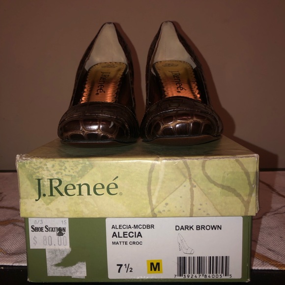 J Renee Matte Croc; nice and classy for the workplace; very comfortable - Picture 4 of 14